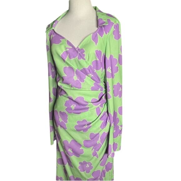 NWOT ASOS Design 70s Drape Front Wrap Midi Dress Green/Lilac Floral – Sz 4 - Picture 4 of 9